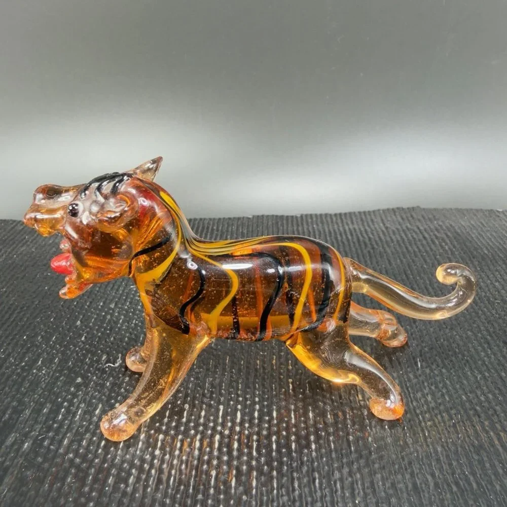 Vintage‎ Czech Republic Hand Made Art Glass Figurine Tiger Lion Hand Blown Glass
